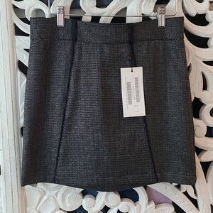 Walter Genuin skort black-silver size 6 NWT